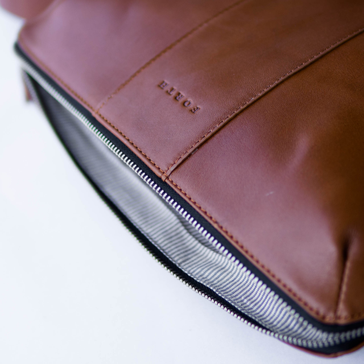 Forth Goods Woman's Everyday Leather Sling Bag - Brown