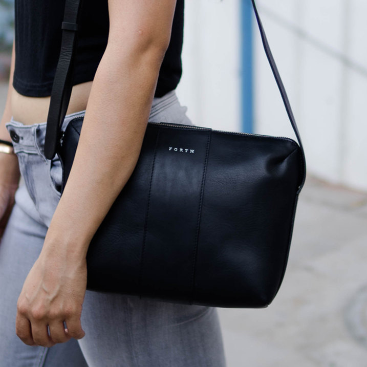 Forth Goods Woman's Everyday Leather Sling Bag - Black