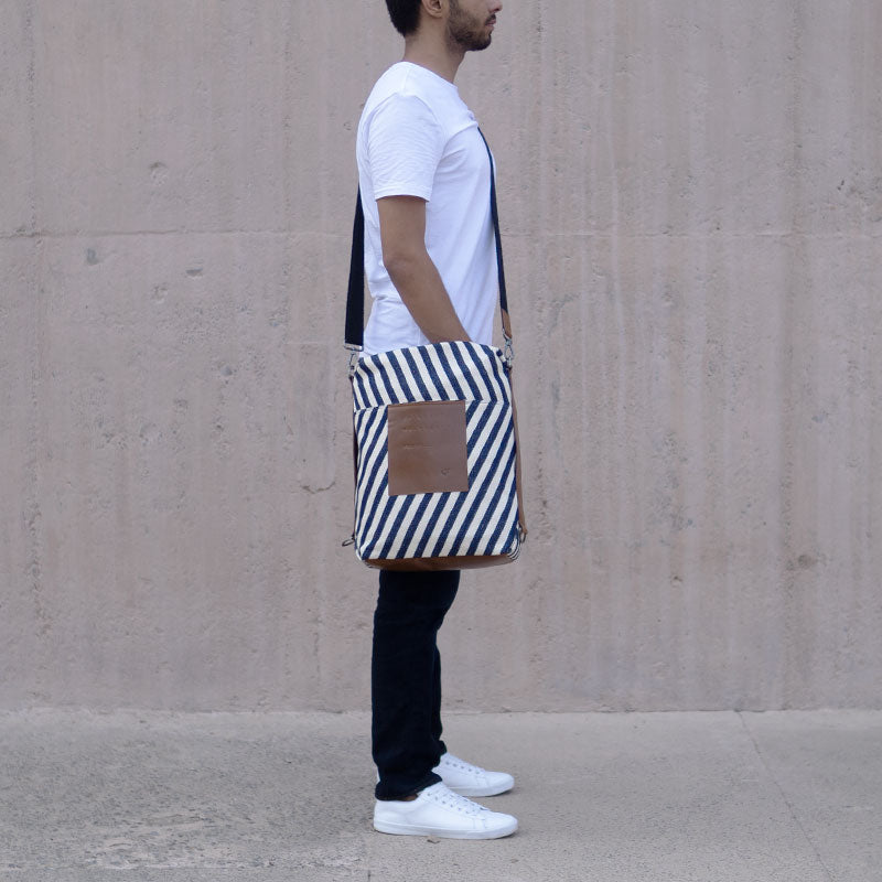 Striped laptop bag