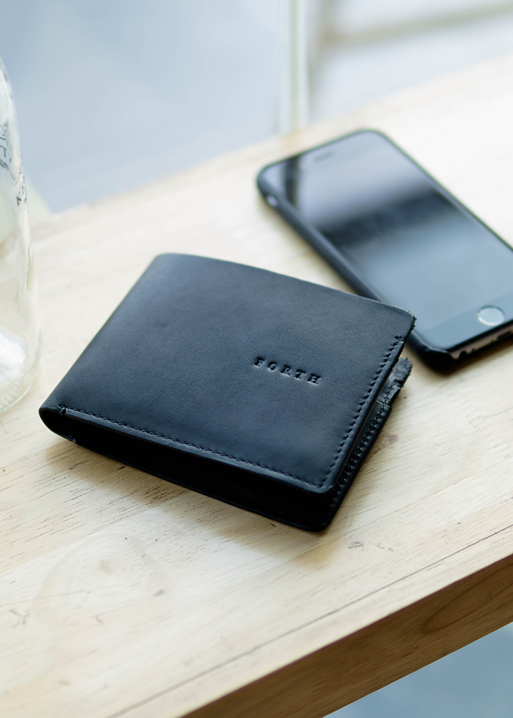 leather wallet card holder with key